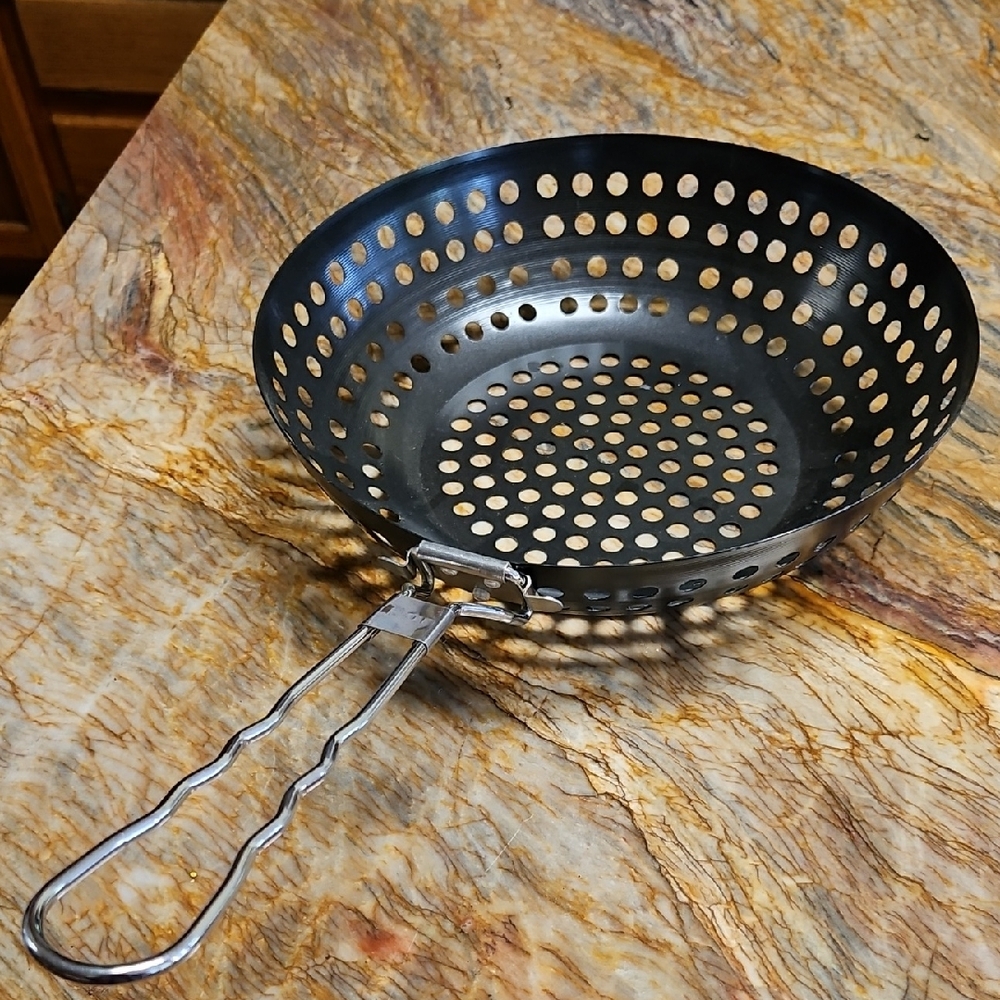 Non-Stick Black Grill Basket, Stir Fry, Wok, Steamer Pan NEW